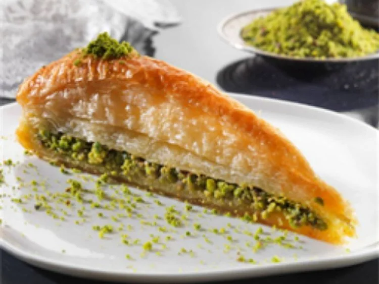 Large triangular pistachio baklava