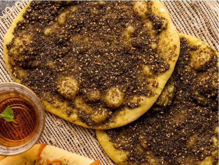 Zaatar flatbreads